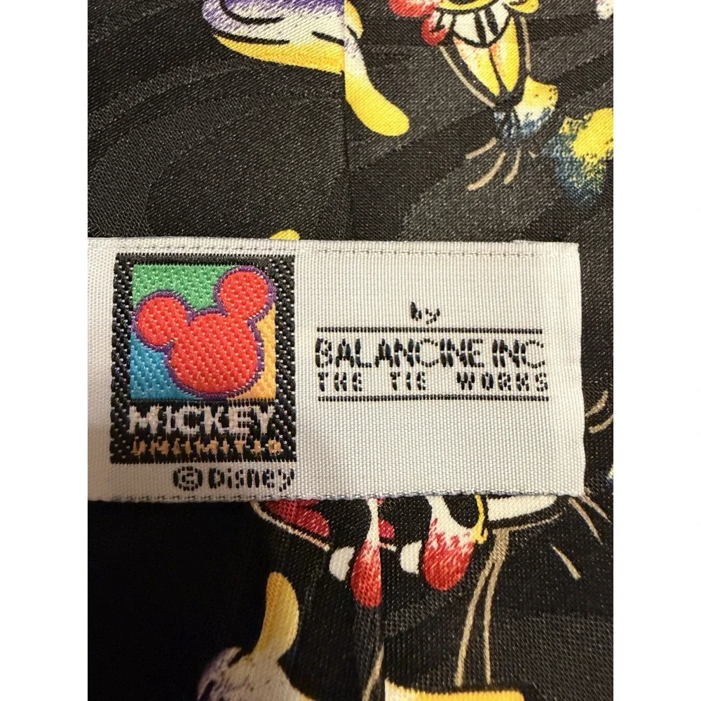 Disney Goofy Men's Black Necktie Tie